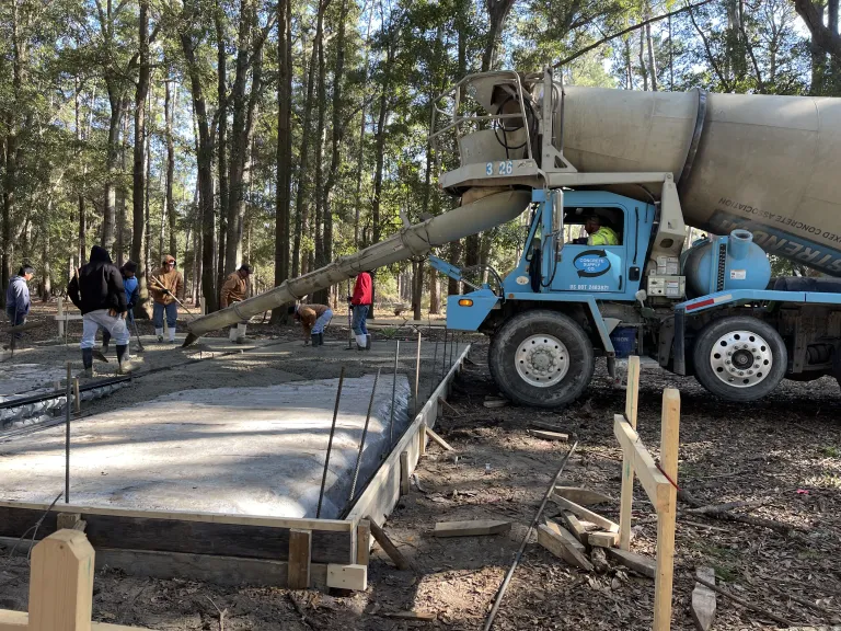 red wolf construction